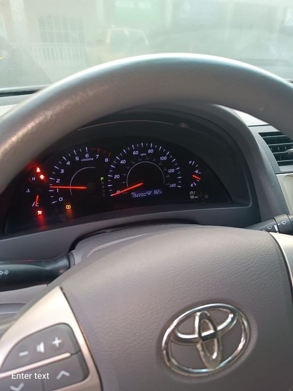 Thumbnail 3 of 2010 Toyota Camry XLE